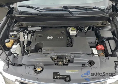 2016 Nissan Pathfinder S z USA, uszkodzony, nr VIN 5N1AR2MN3GC667841